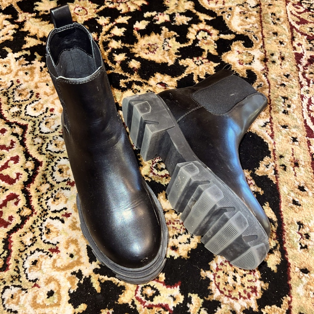Dr Martens Platform Boots